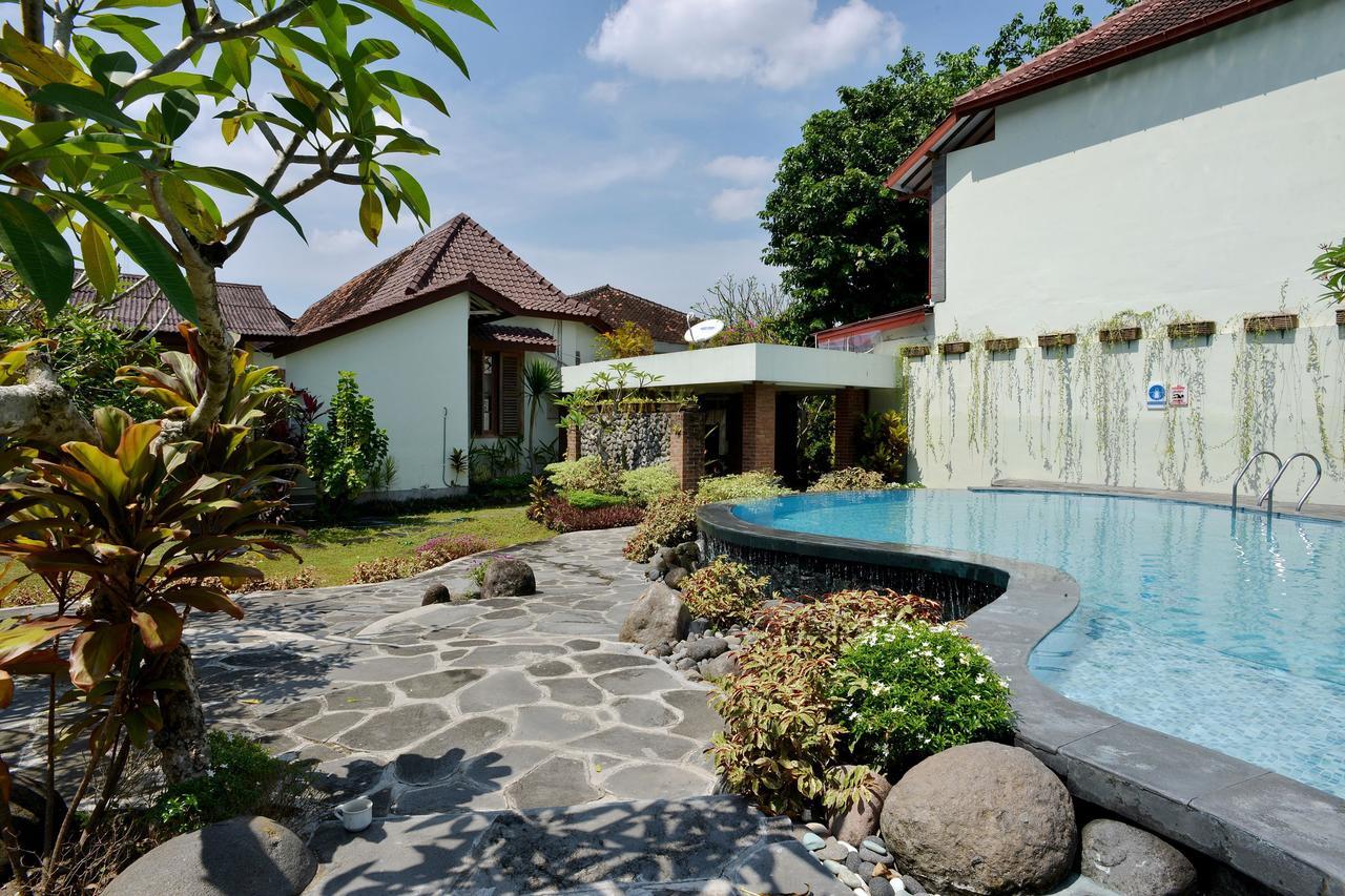 Zen Rooms Pakualaman Yogyakarta Exteriör bild