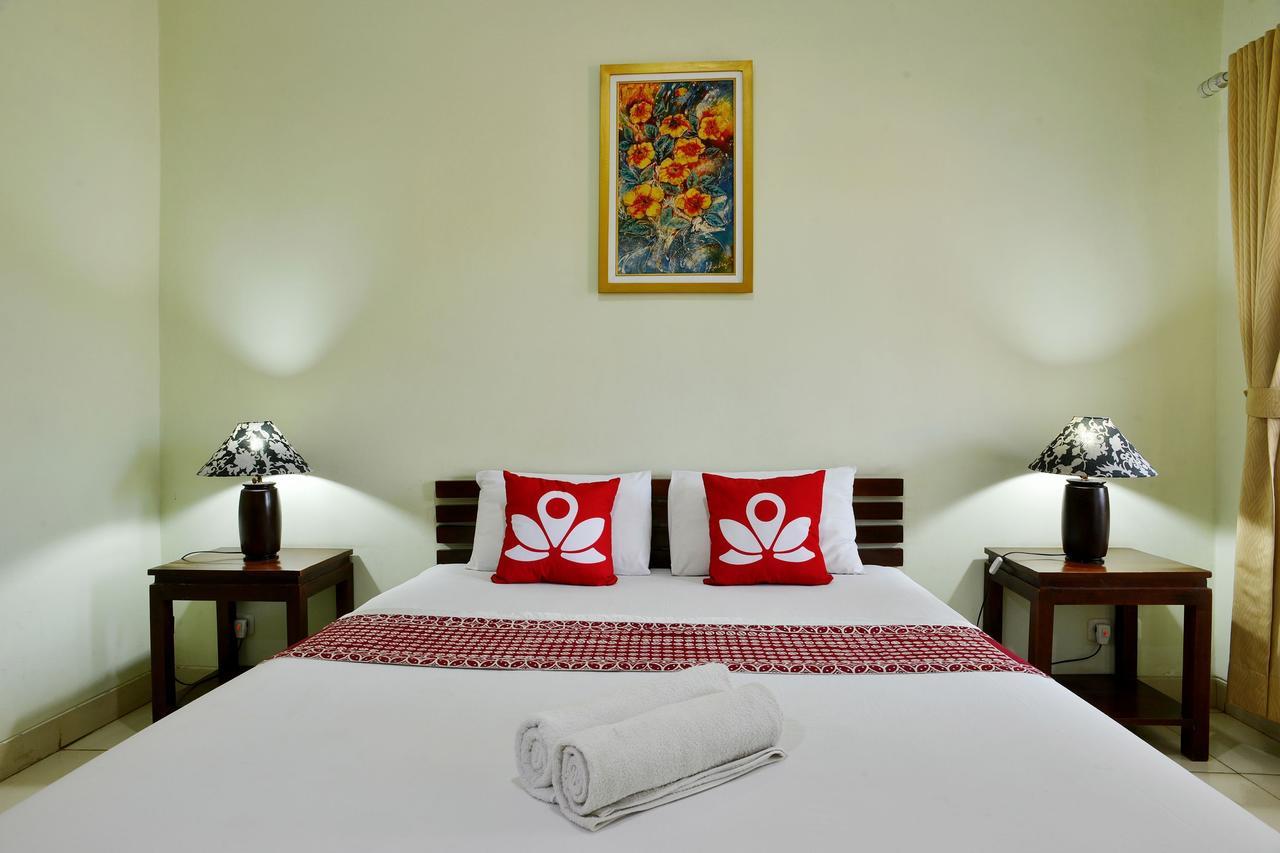 Zen Rooms Pakualaman Yogyakarta Exteriör bild